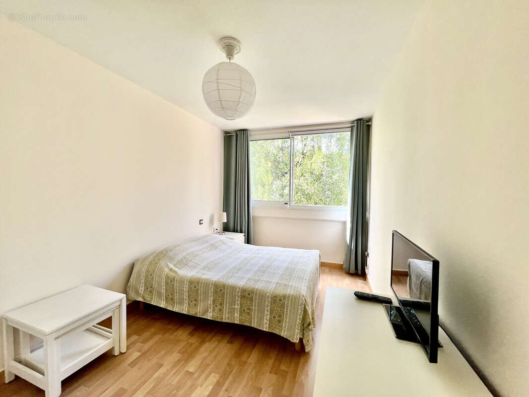 Appartement à JOUY-EN-JOSAS