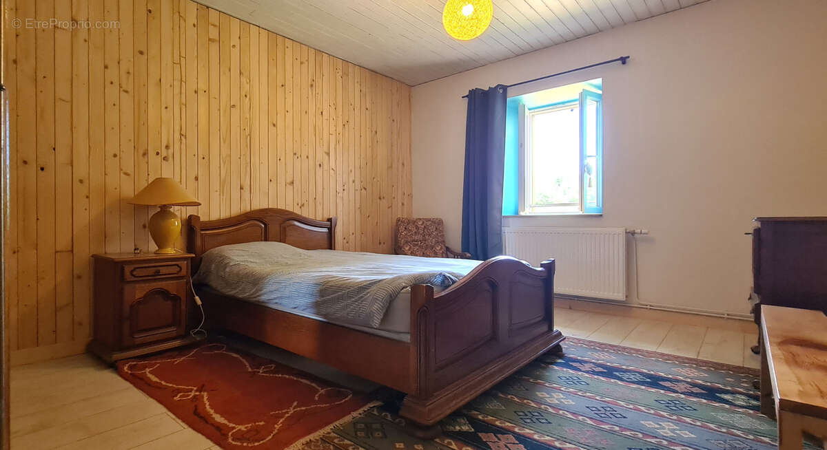 Maison à SAINT-AGREVE