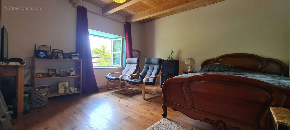 Maison à SAINT-AGREVE