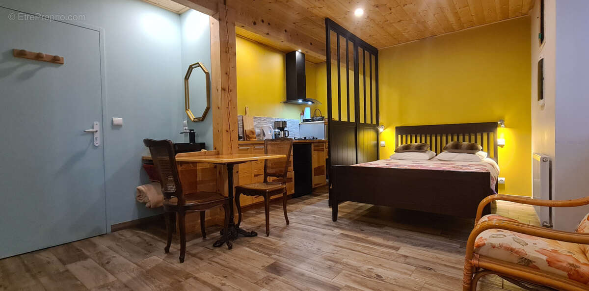 Maison à SAINT-AGREVE