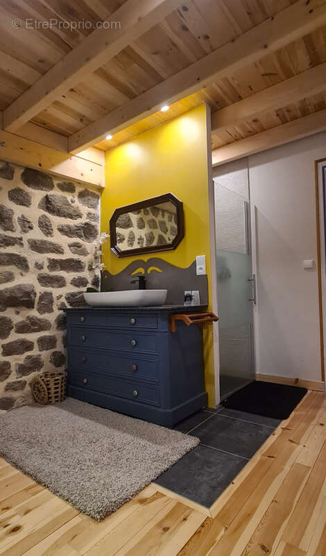 Maison à SAINT-AGREVE