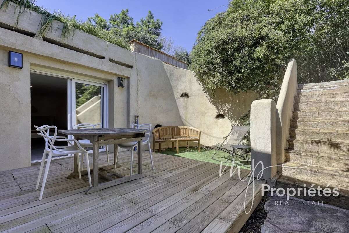 Maison à RAYOL-CANADEL-SUR-MER