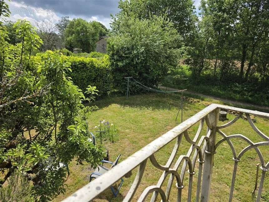Maison à SAINT-CHRISTOPHE