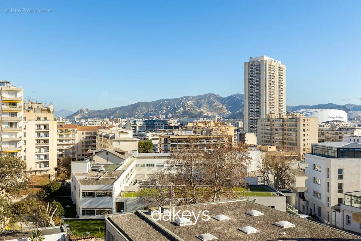 Appartement à MARSEILLE-8E