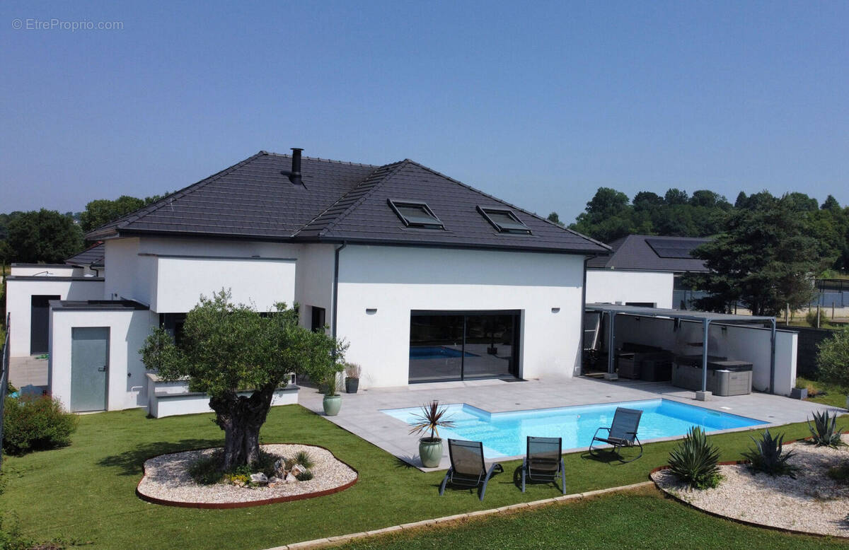 Photo 1 - Maison à MONTARDON