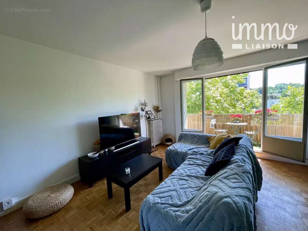 Appartement à CHAVILLE