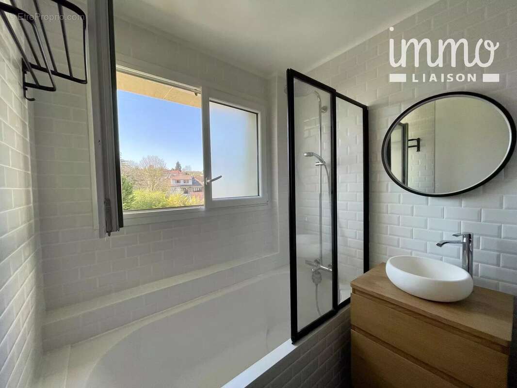 Appartement à CHAVILLE