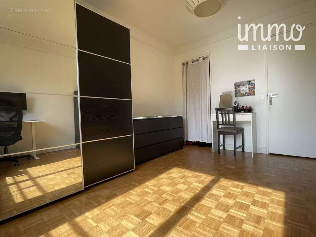 Appartement à CHAVILLE