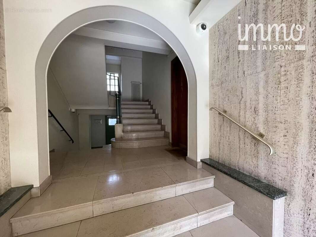 Appartement à CHAVILLE