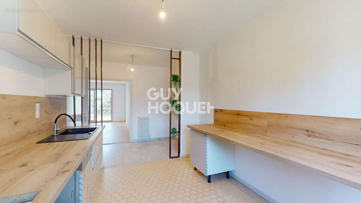 Appartement à BARBERAZ