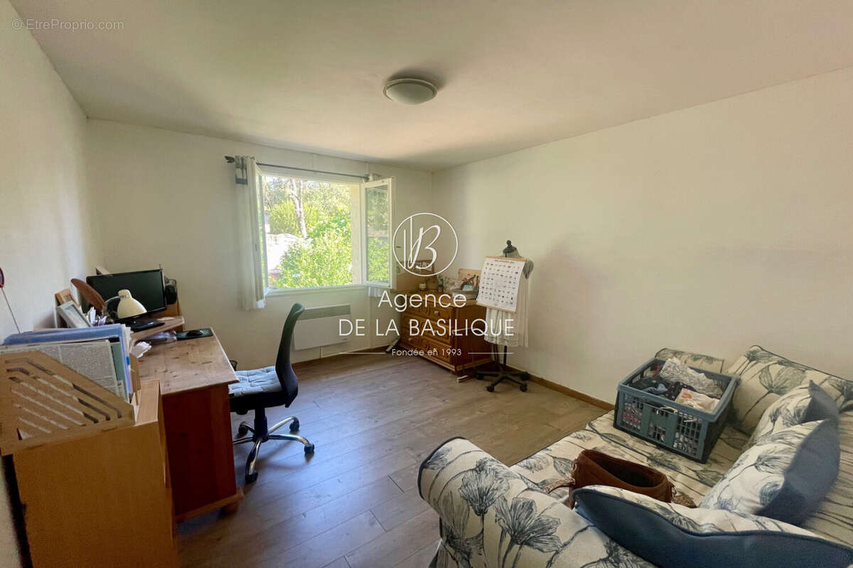 Maison à SAINT-MAXIMIN-LA-SAINTE-BAUME