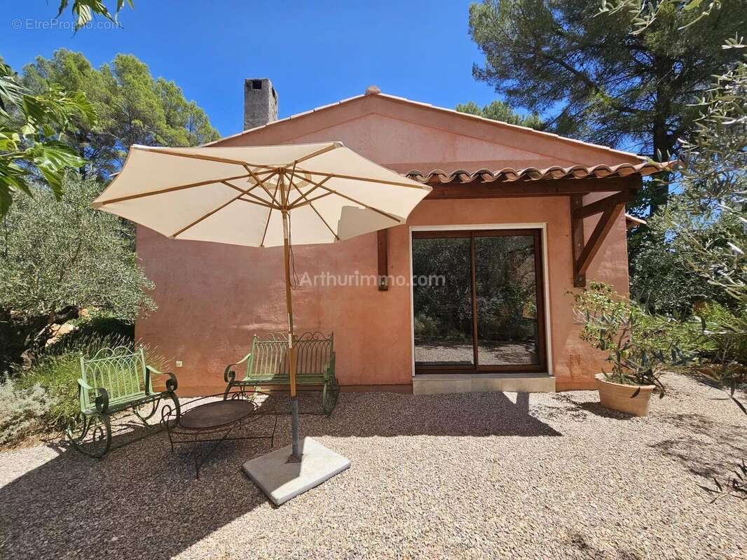 Maison à DRAGUIGNAN