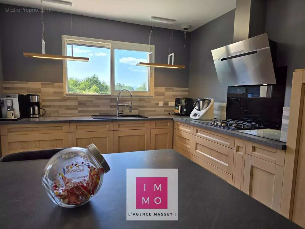 Maison à POUYASTRUC