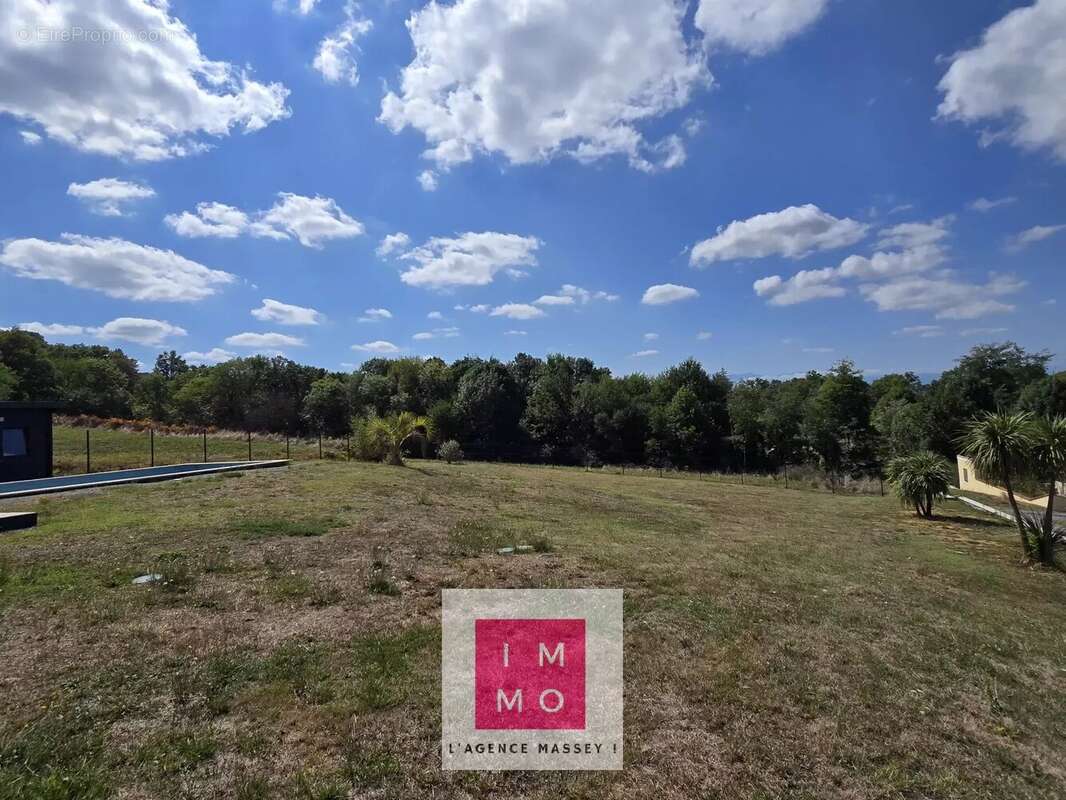 Maison à POUYASTRUC