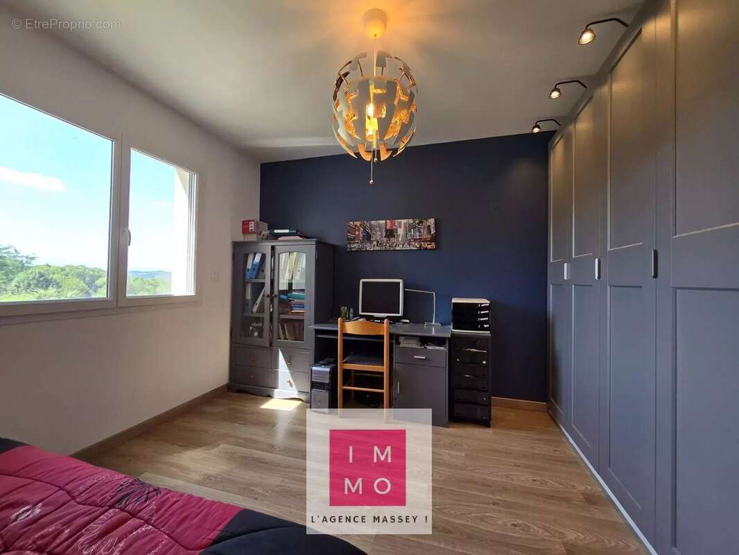 Maison à POUYASTRUC