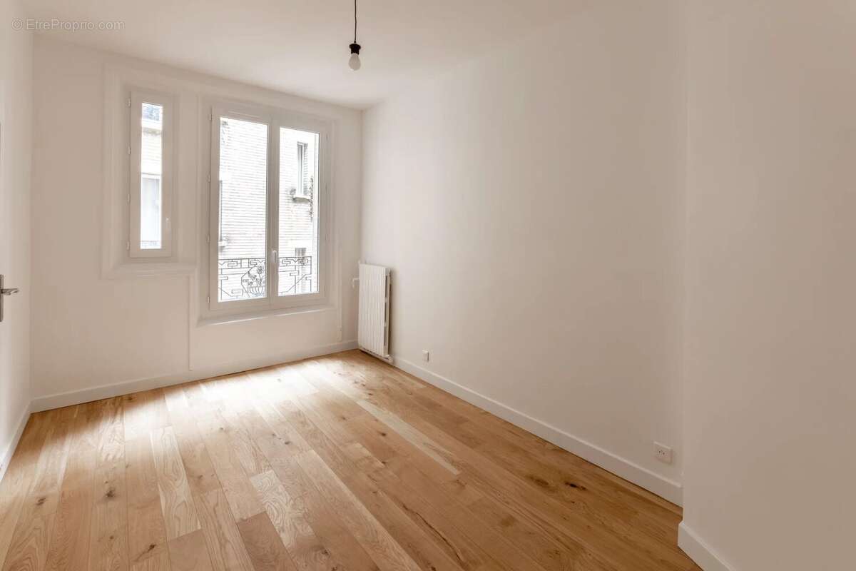 Appartement à NEUILLY-SUR-SEINE