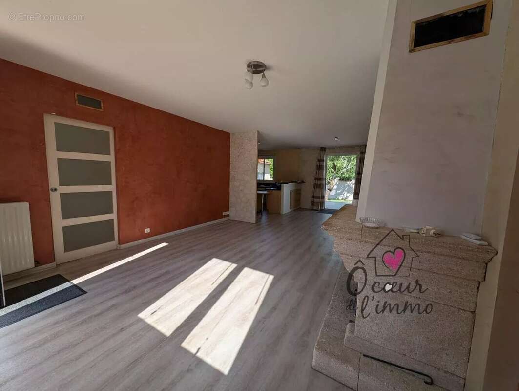 Maison à SAINT-LEGER-SOUS-CHOLET