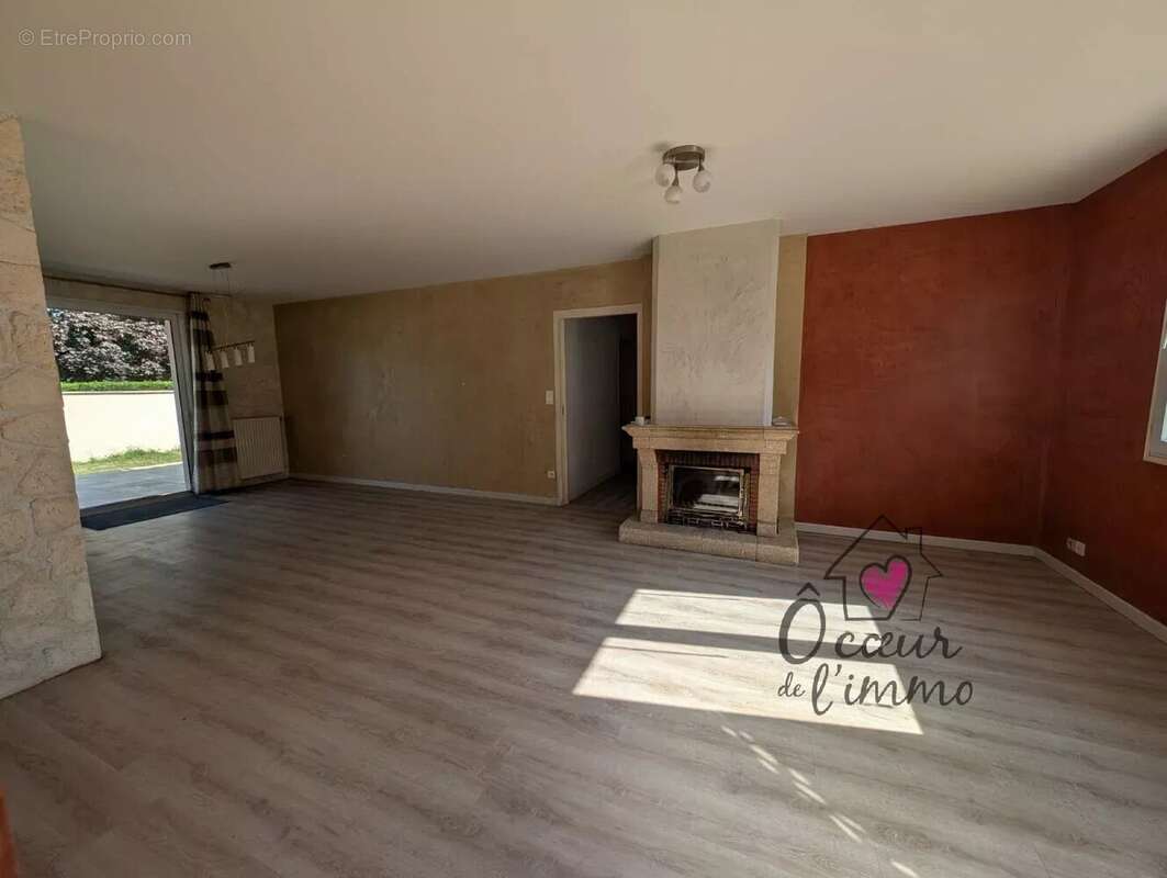 Maison à SAINT-LEGER-SOUS-CHOLET