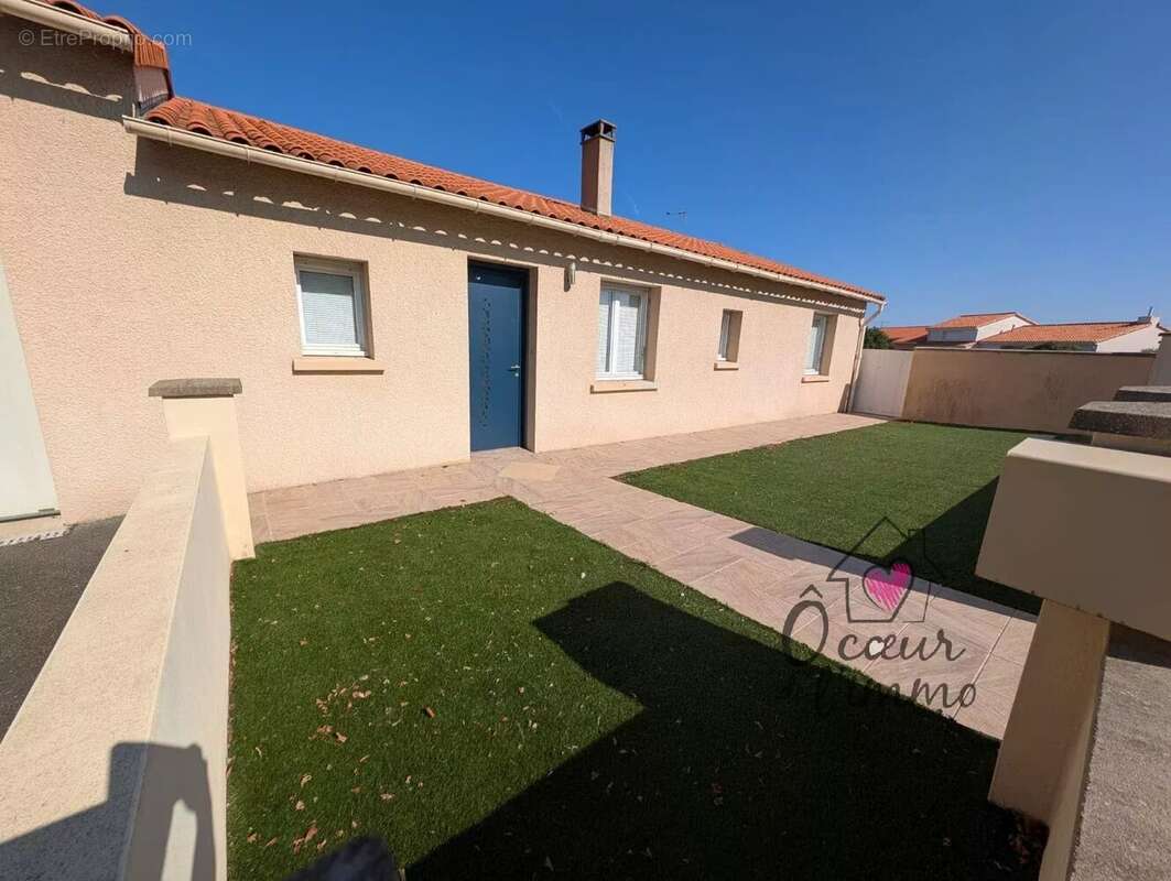 Maison à SAINT-LEGER-SOUS-CHOLET