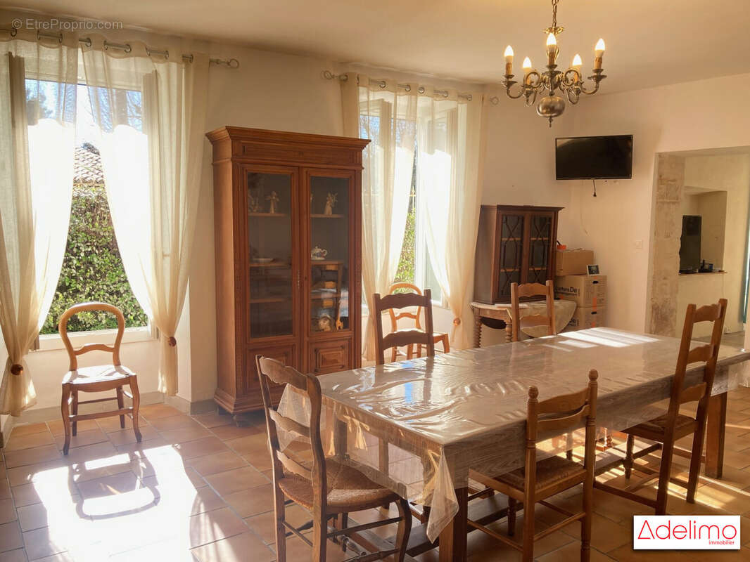 Maison à MARGUERITTES