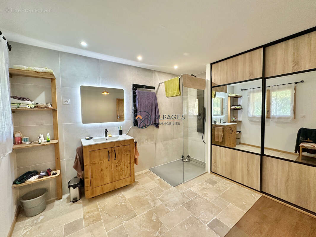 Maison à CHAMPCELLA