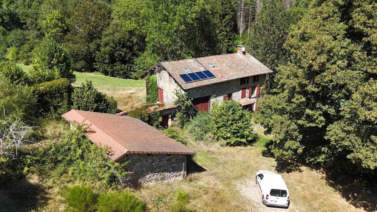 Photo 1 - Maison à AMBERT