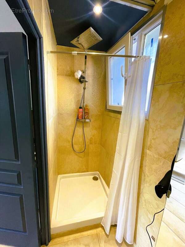 Photo 3 - Appartement à SAINT-RAPHAEL