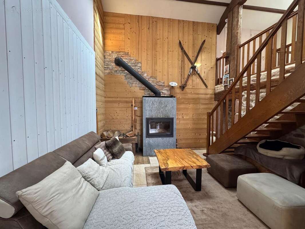 Photo 2 - Maison à LA CHAPELLE-DEVANT-BRUYERES