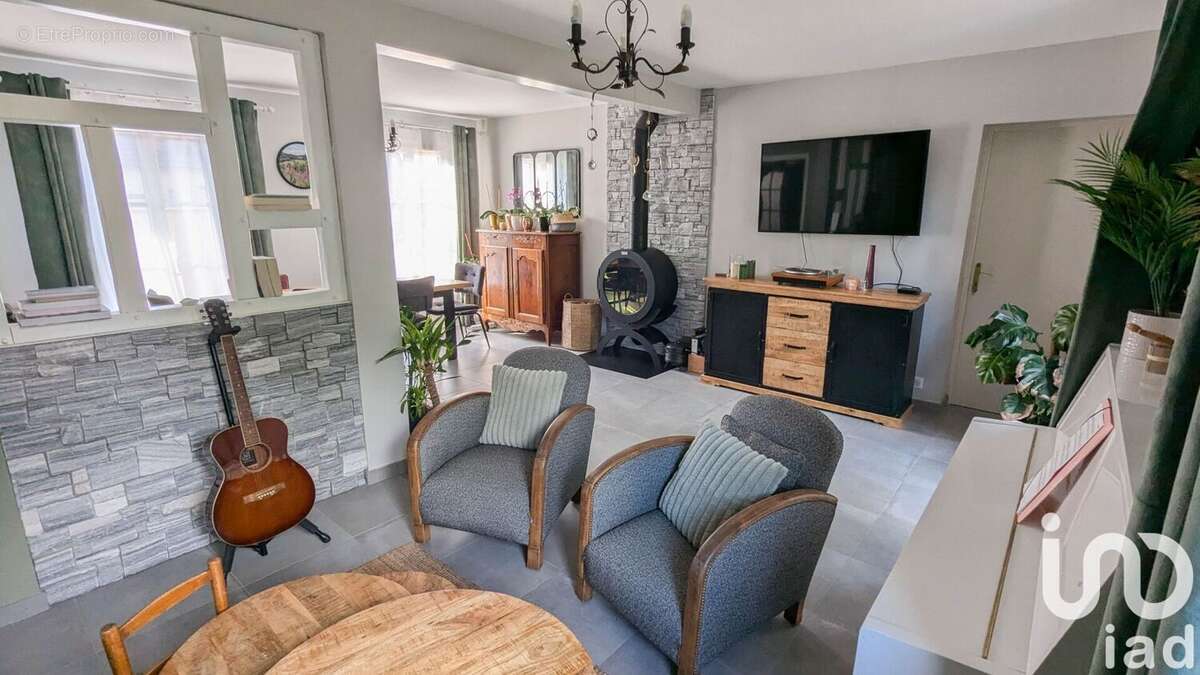 Photo 2 - Maison à SAINT-GERMAIN-SUR-MORIN