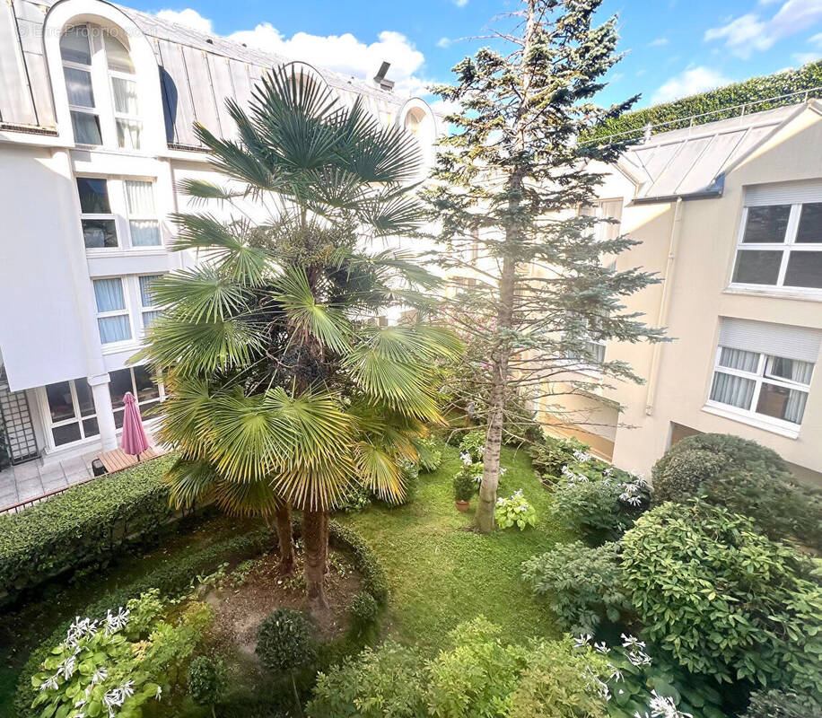 Appartement à FONTAINEBLEAU