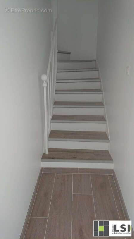 Maison à SAINT-GEORGES-D&#039;AURAC