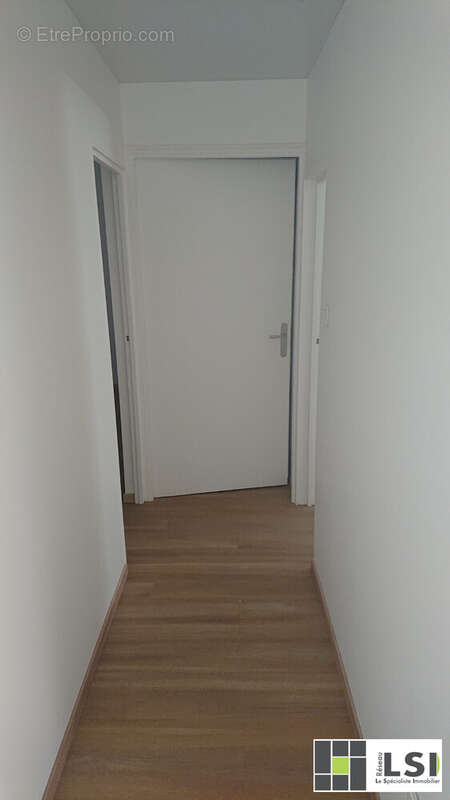 Maison à SAINT-GEORGES-D&#039;AURAC