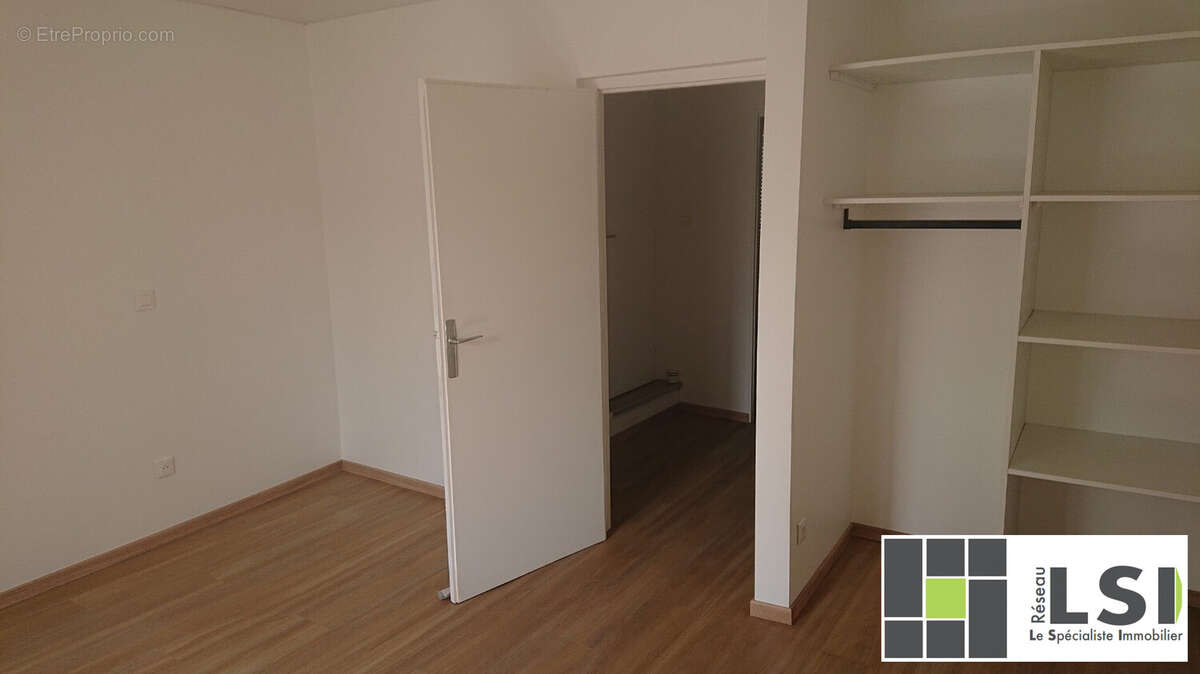 Maison à SAINT-GEORGES-D&#039;AURAC