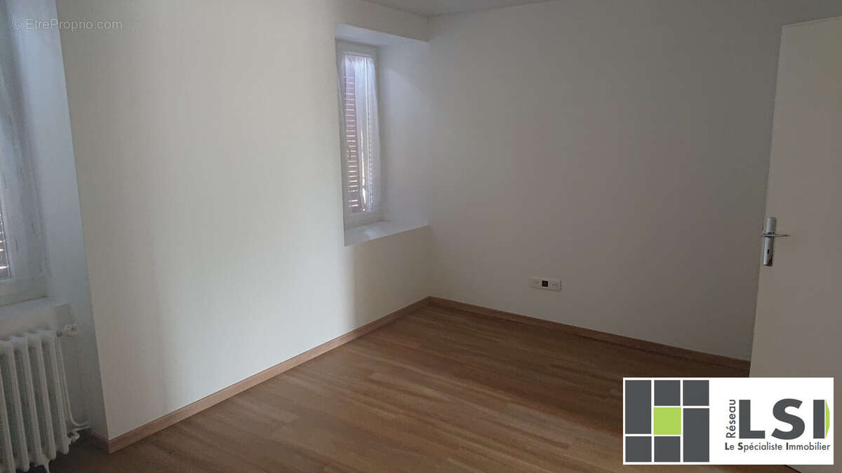 Maison à SAINT-GEORGES-D&#039;AURAC