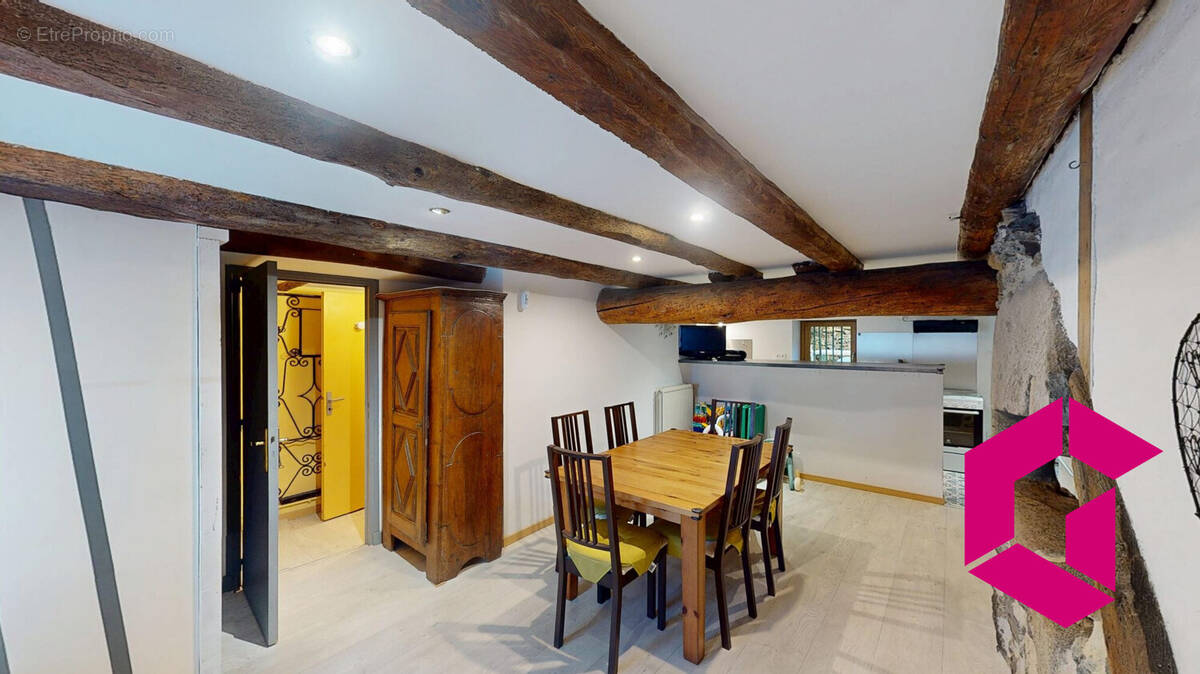 Maison à LA RICAMARIE