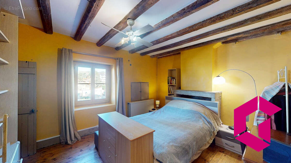 Maison à LA RICAMARIE