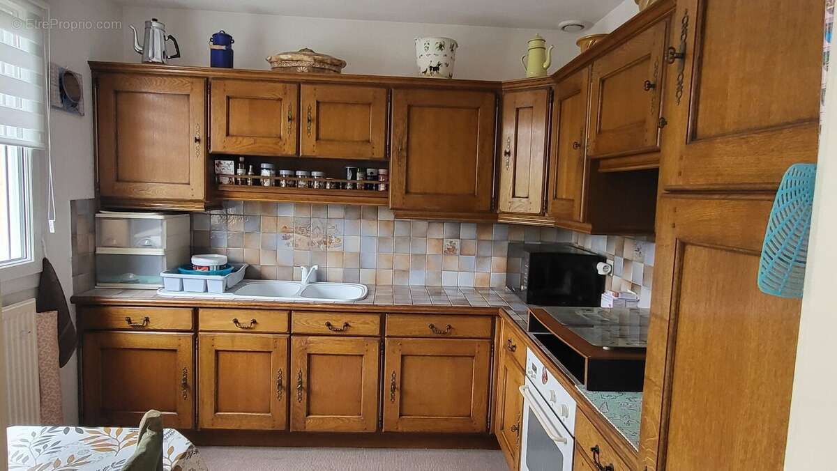 cuisine - Maison à AYDOILLES