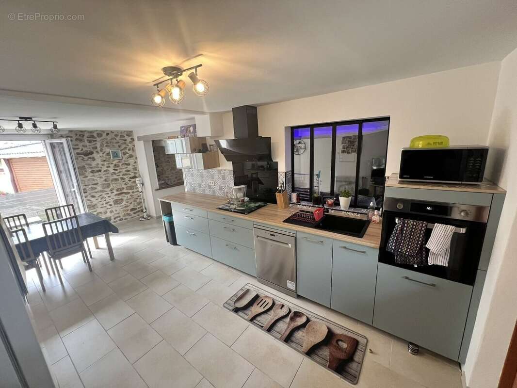 Maison à SAINT-CHERON