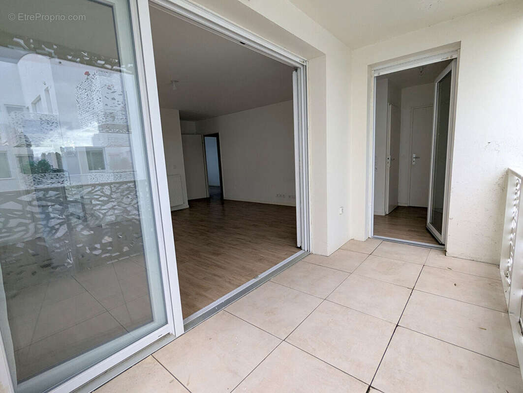 Appartement à MONTIGNY-LE-BRETONNEUX