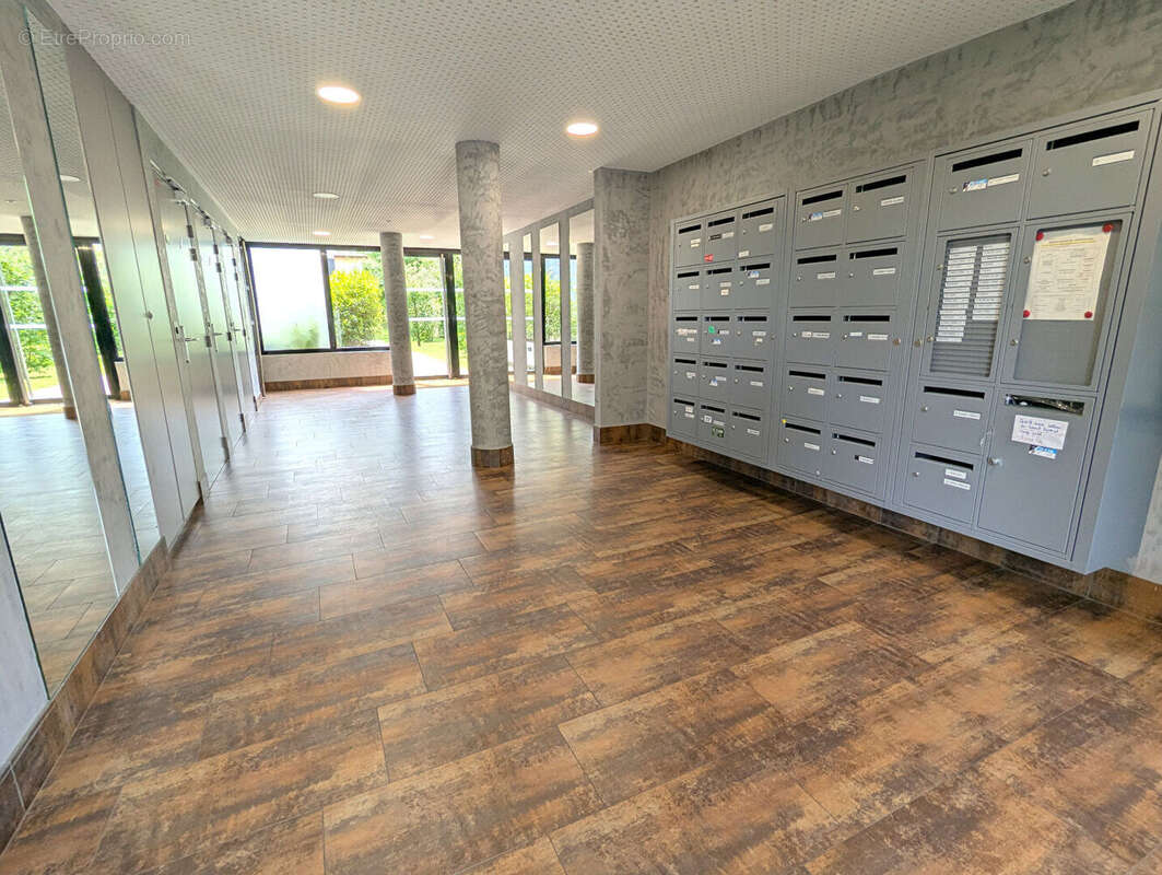 Appartement à MONTIGNY-LE-BRETONNEUX