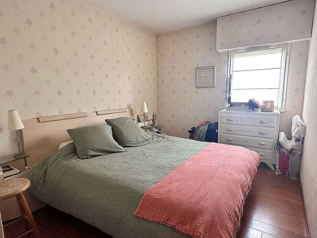 Appartement à MONTIGNY-LE-BRETONNEUX