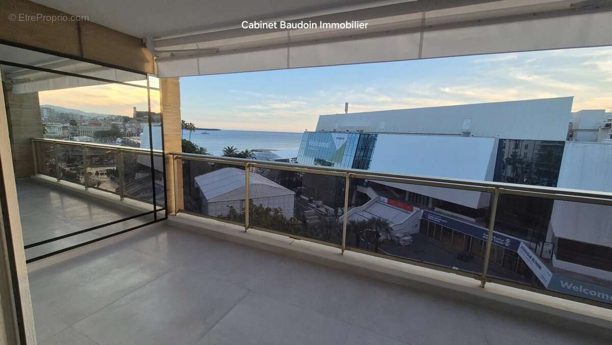 Appartement à CANNES