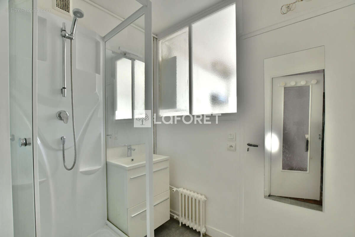 Appartement à LA CELLE-SAINT-CLOUD