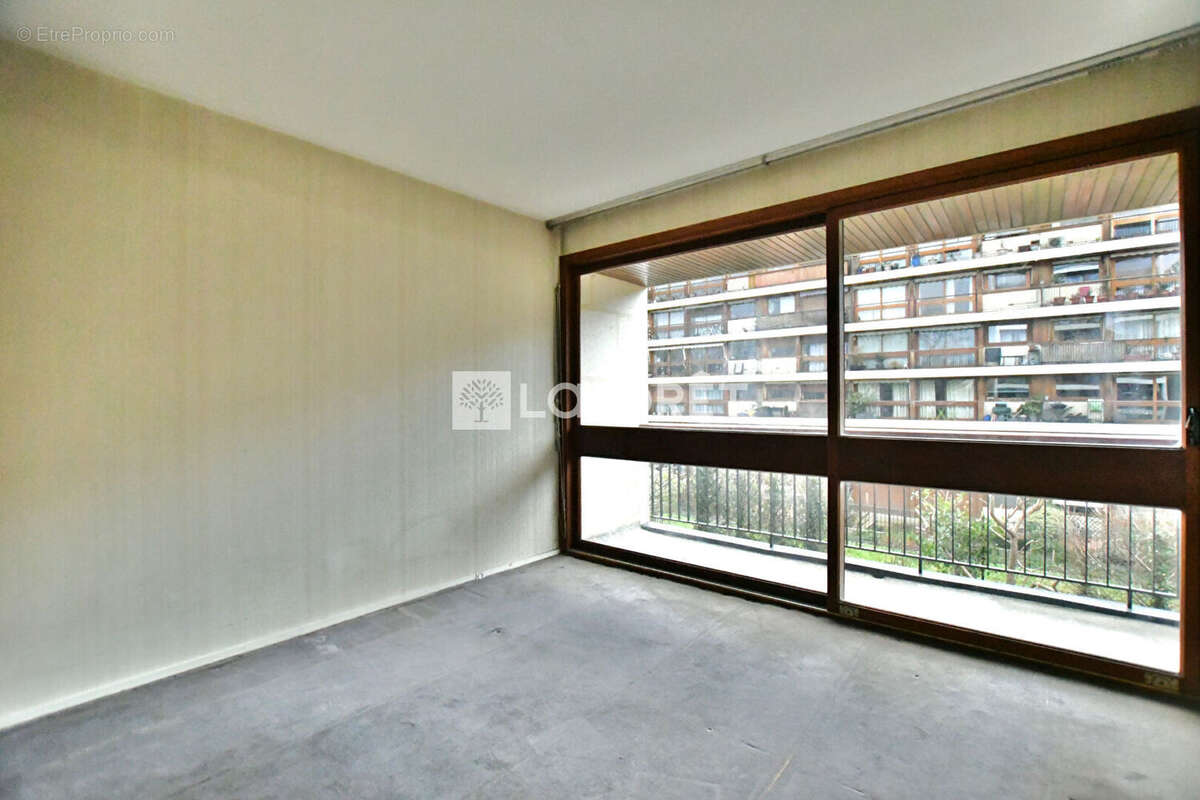 Appartement à LA CELLE-SAINT-CLOUD