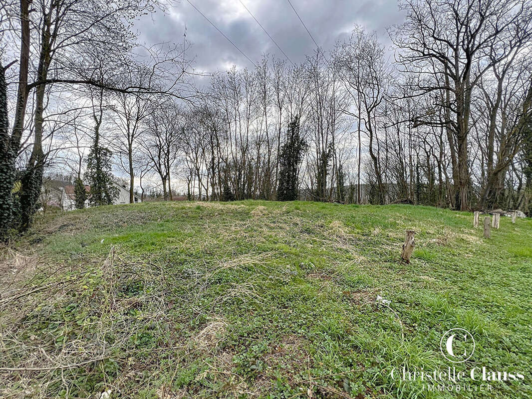 Terrain à BRUNSTATT