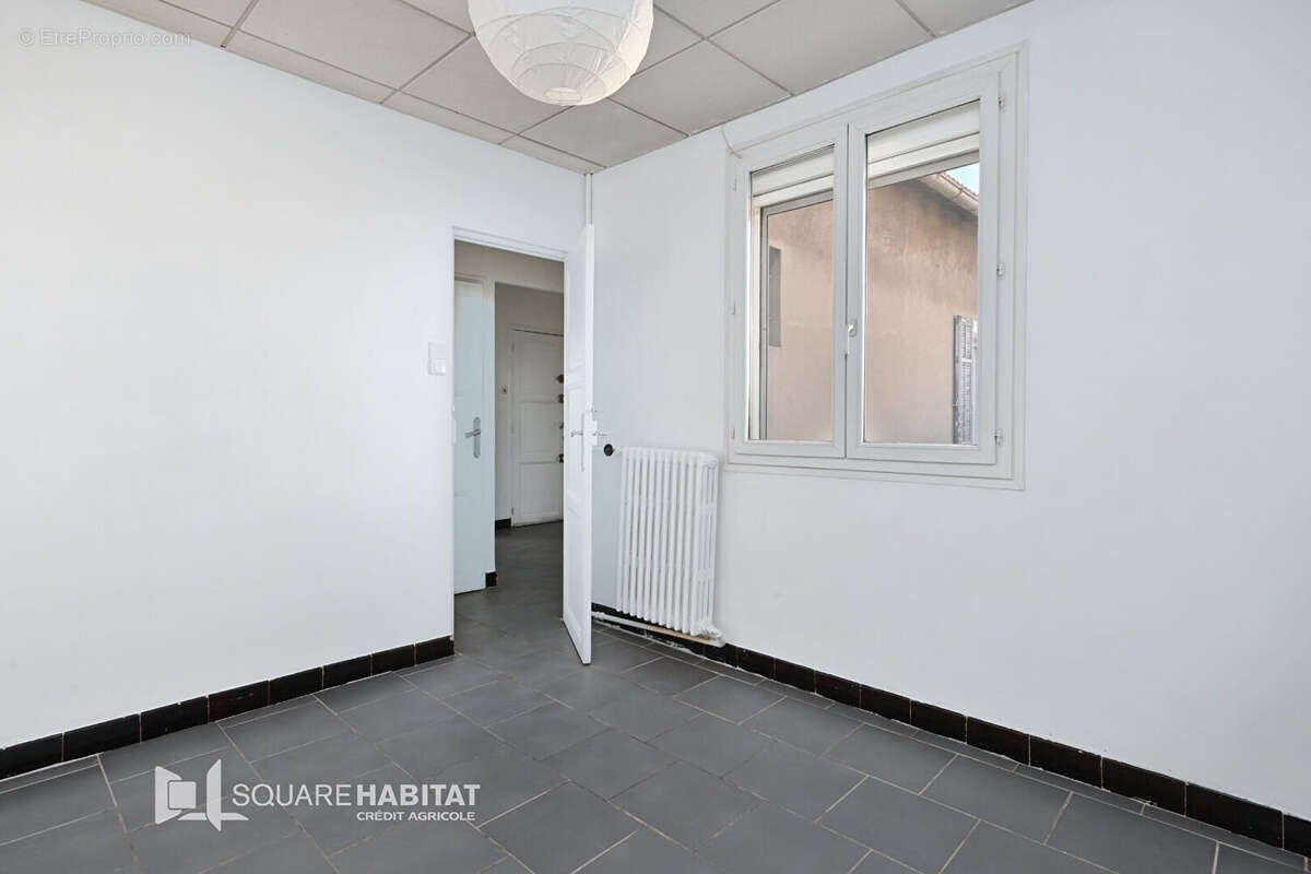 Appartement à MARSEILLE-15E