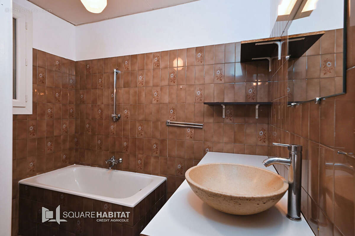 Appartement à MARSEILLE-15E