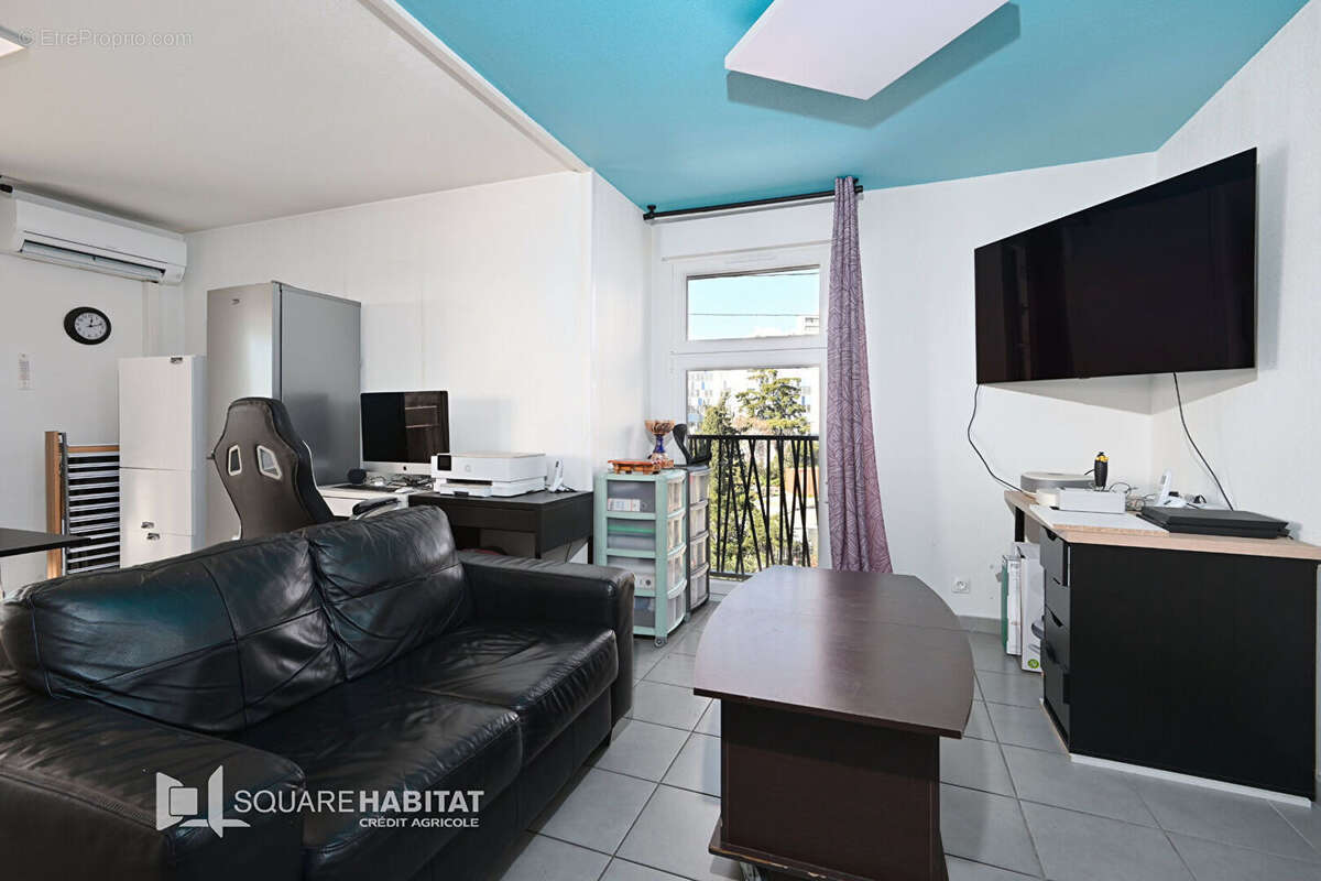 Appartement à MARSEILLE-14E