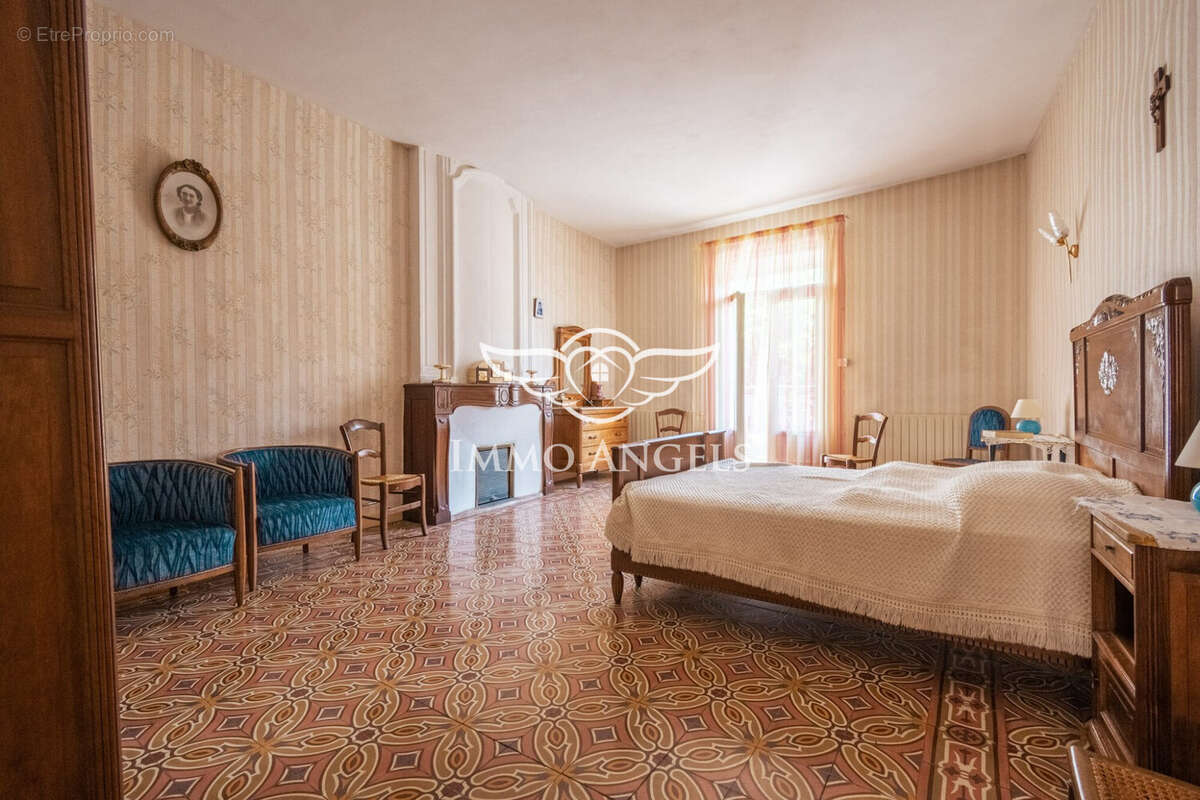 Maison à MONTPEYROUX