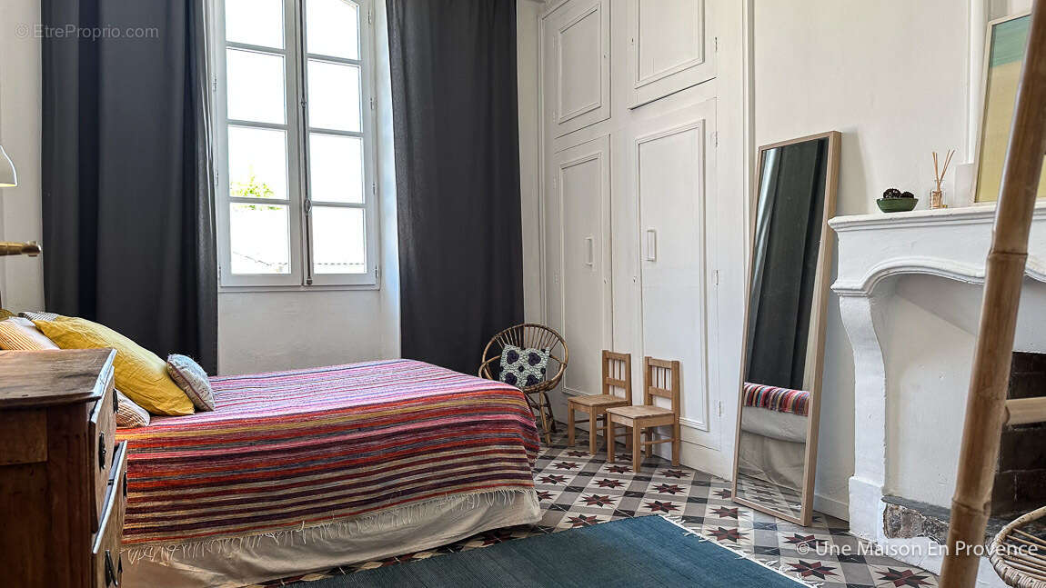 Appartement à UZES